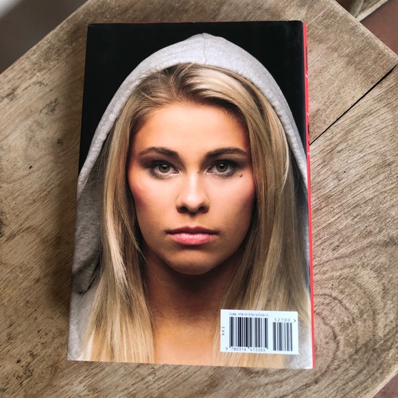 RISE Surviving the Fight of My Life -Paige Vanzant - Picture 5 of 12